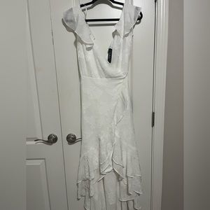 XL White high/low dress from Lulu’s